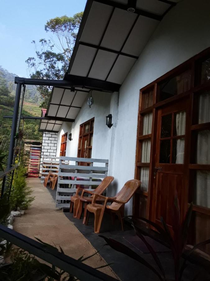 Lily Adam'S Peak Bed & Breakfast Nallathanniya Exterior photo